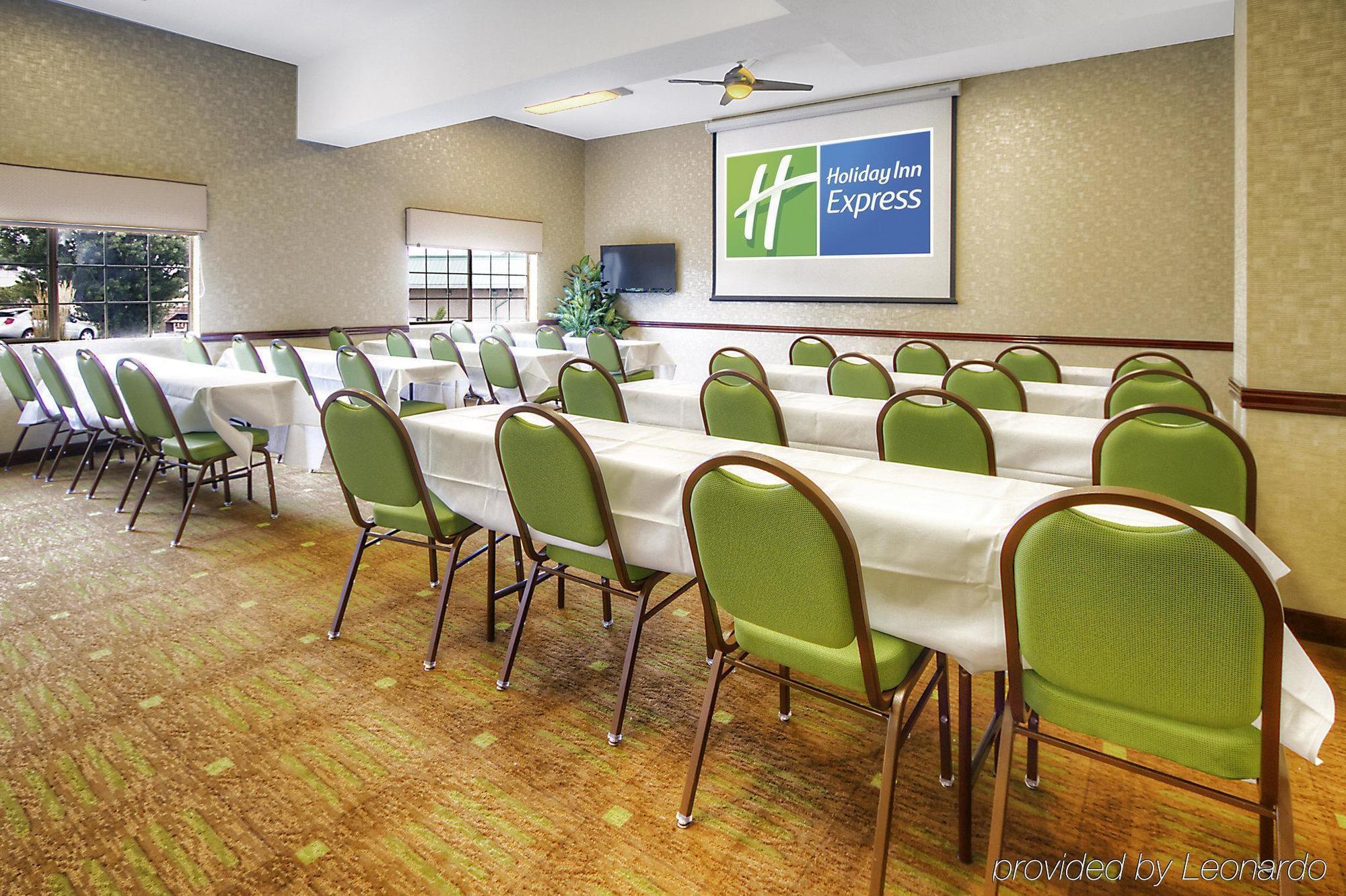 Holiday Inn Express Layton - I-15 By Ihg Exterior photo